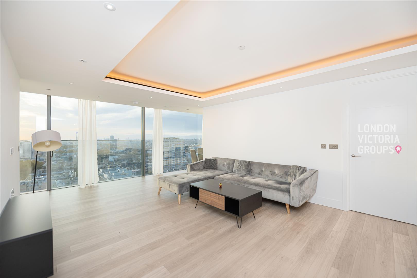 2 bed property in Carrara Tower, 1 Bollinder Place, London